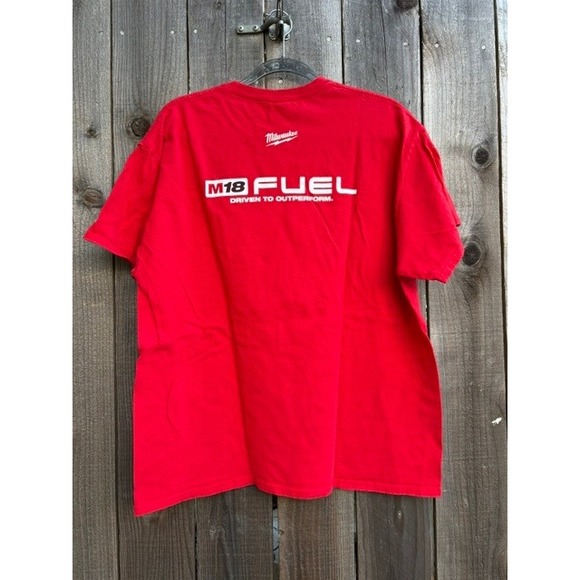 Milwaukee Tool M18 FUEL Red Graphic T-Shirt Mens XL Gildan Heavy Cotton Tee
